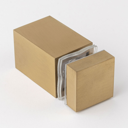 Сквозное крепление штанги 15х15 к стеклу Брашированное золото S10-1507GDB