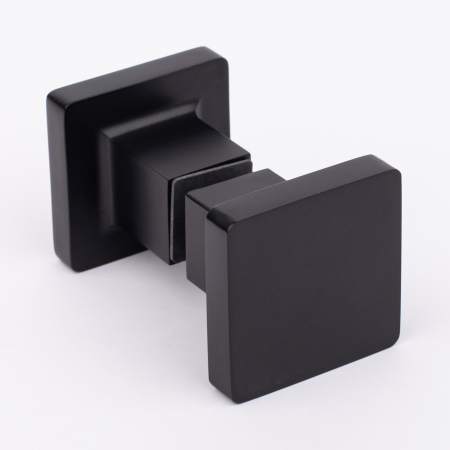Ручка кноб квадратная, черный матовый, латунь DDJ17-BLK/brass Ручка кноб квадратная, черный матовый, латунь DDJ17-BLK/brass