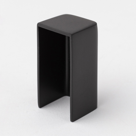 Заглушка для трубы 15х15 матовый черный Z10-1501BL