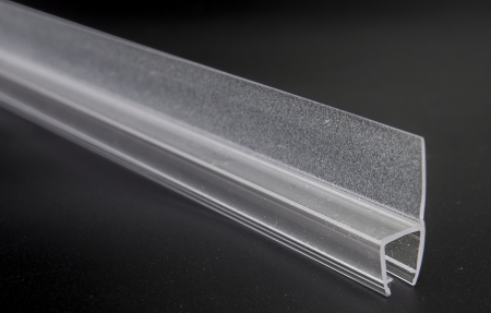 Уплотнительный ПВХ профиль для стекла 6мм PVC14-H622CL