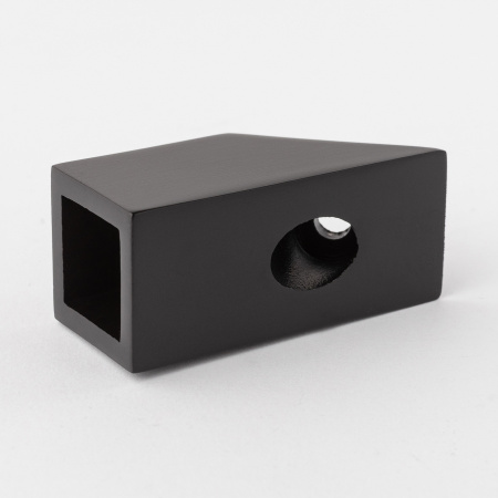 Крепление штанги 15x15 к стене 45° матовый черный S10-1504BL